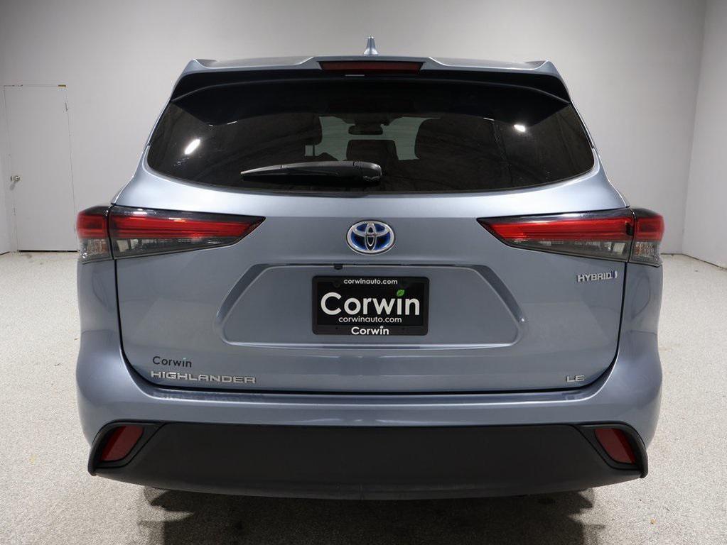 used 2020 Toyota Highlander Hybrid car, priced at $26,343