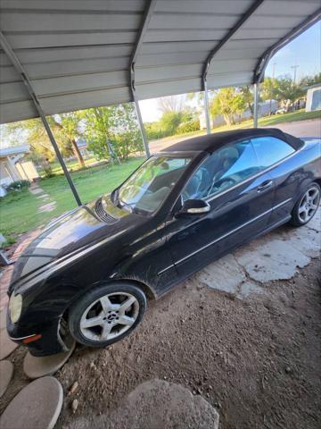 used 2005 Mercedes-Benz CLK-Class car