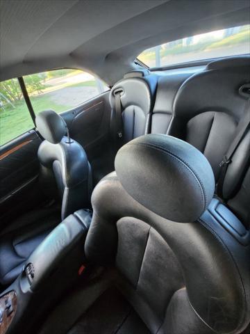 used 2005 Mercedes-Benz CLK-Class car
