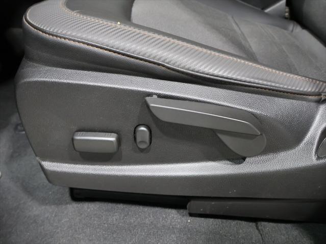 used 2021 GMC Canyon car, priced at $29,686