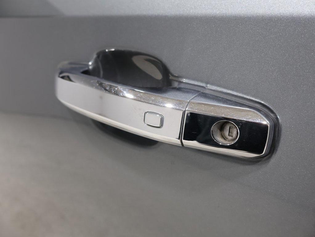 used 2019 GMC Sierra 1500 car, priced at $28,960