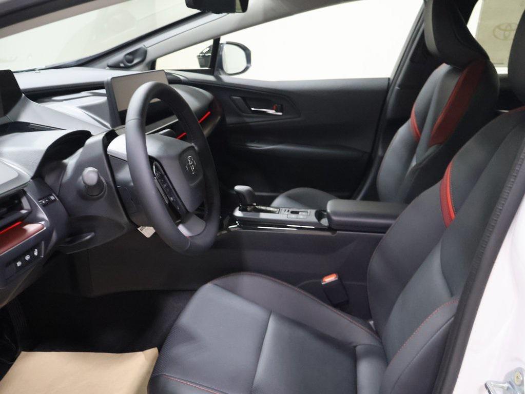 new 2025 Toyota Prius Plug-In Hybrid car, priced at $43,624
