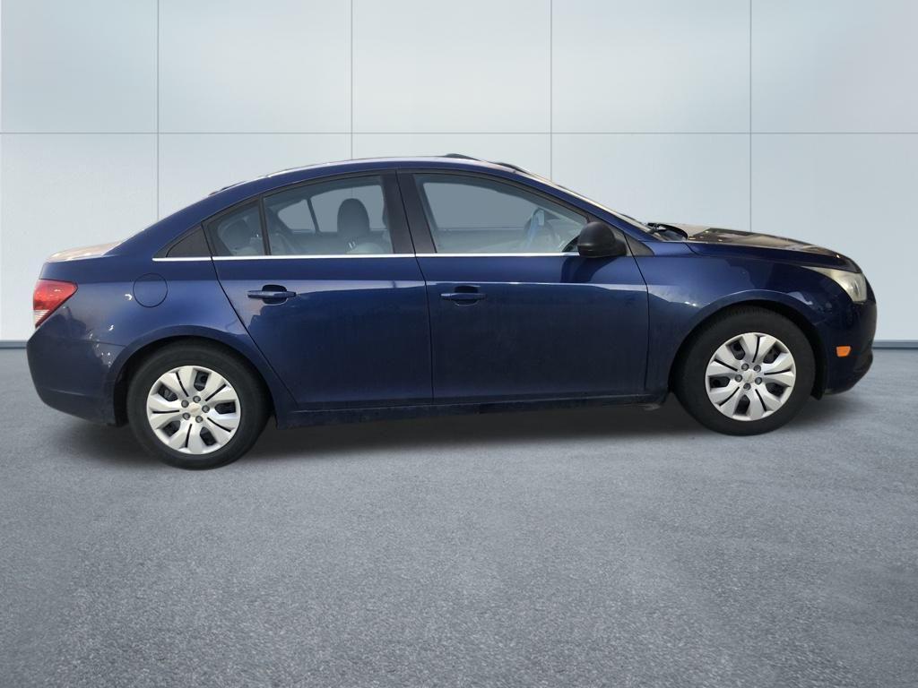 used 2012 Chevrolet Cruze car, priced at $5,500