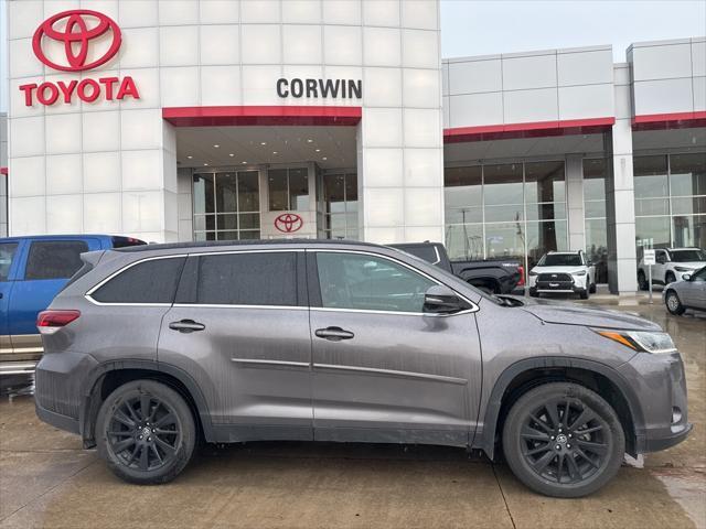 used 2019 Toyota Highlander car, priced at $28,959