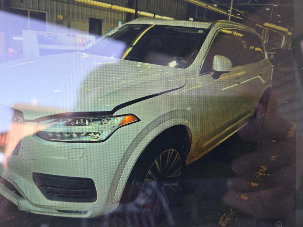 used 2022 Volvo XC90 car, priced at $35,911