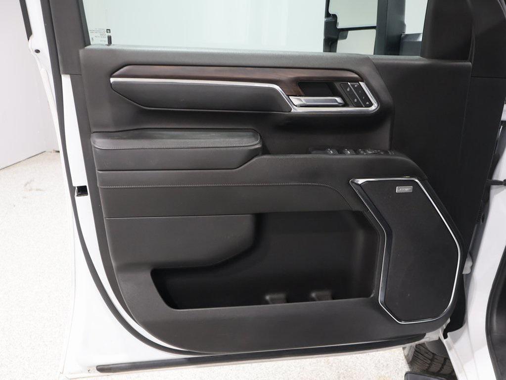 used 2024 GMC Sierra 2500 car, priced at $59,998