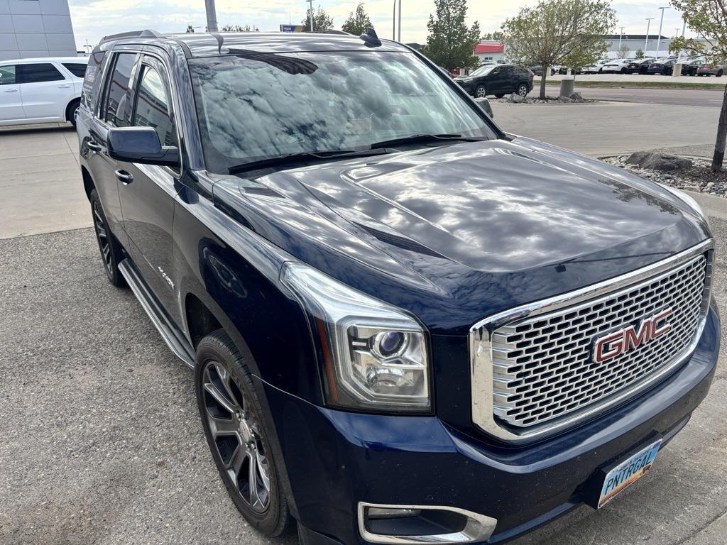 used 2017 GMC Yukon car