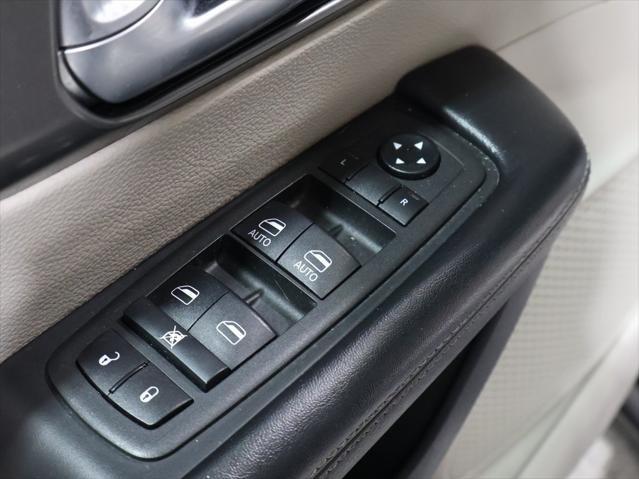 used 2021 Chrysler Pacifica car, priced at $22,374