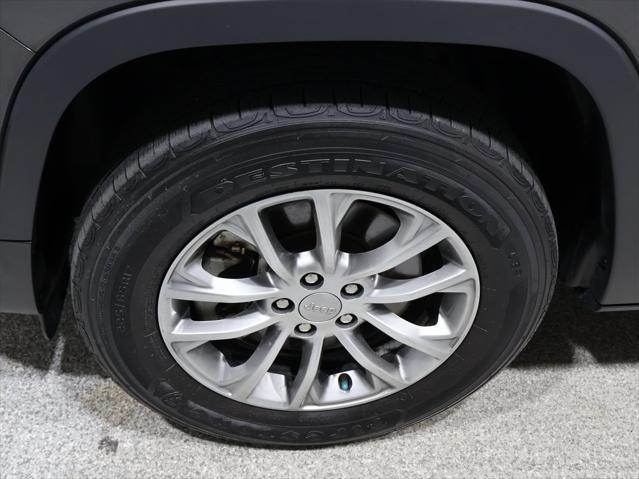 used 2021 Jeep Cherokee car, priced at $23,971
