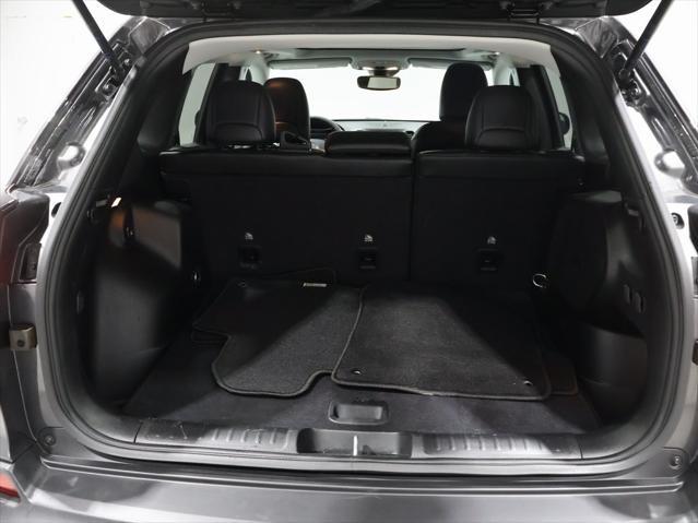 used 2021 Jeep Cherokee car, priced at $23,971