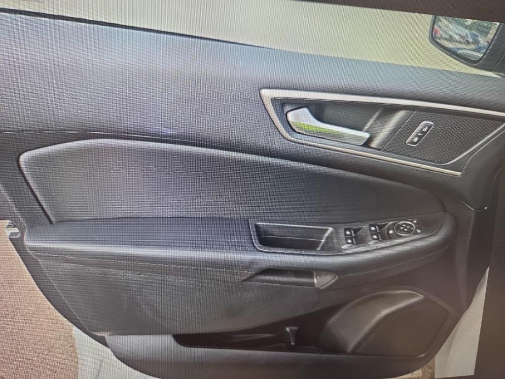 used 2022 Ford Edge car, priced at $21,932