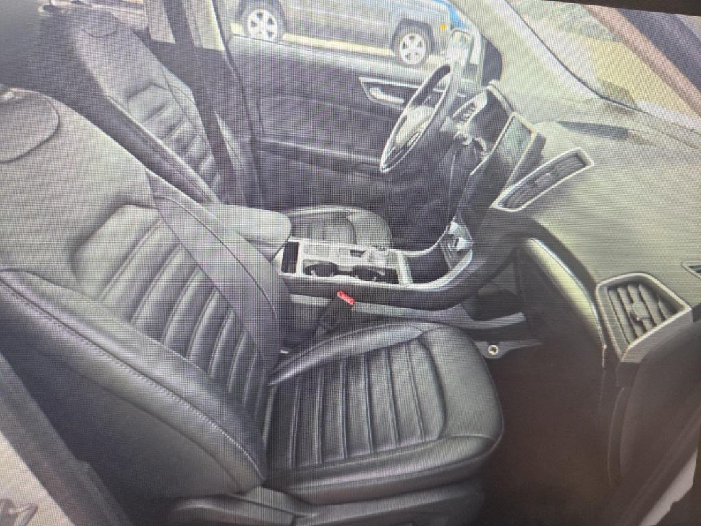 used 2022 Ford Edge car, priced at $21,932