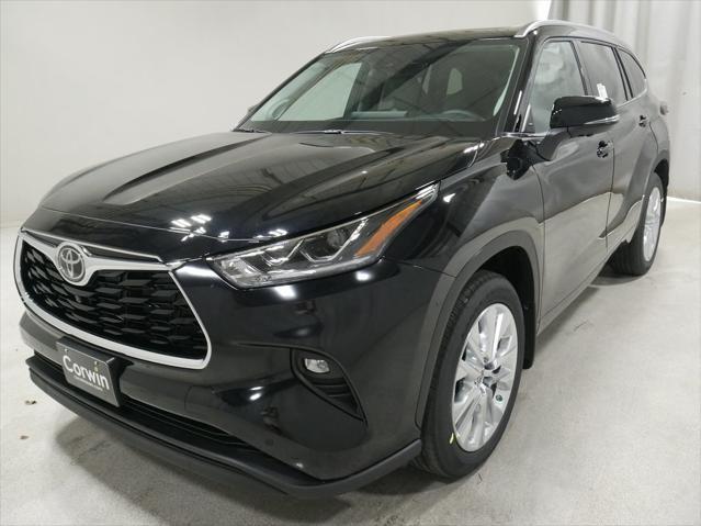 new 2024 Toyota Highlander car, priced at $52,574