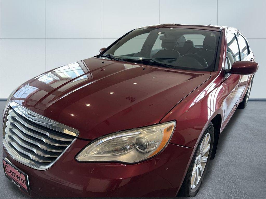 used 2011 Chrysler 200 car
