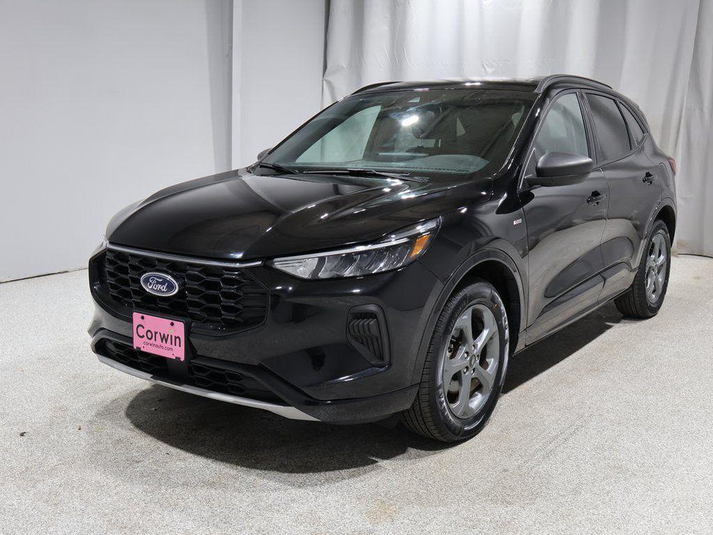 used 2023 Ford Escape car, priced at $21,609