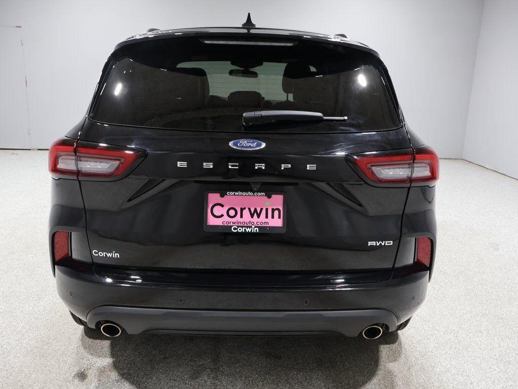 used 2023 Ford Escape car, priced at $21,609