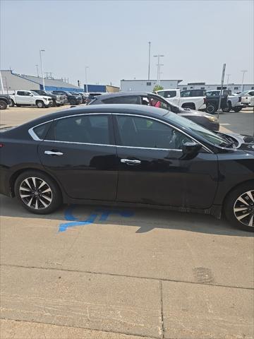 used 2017 Nissan Altima car