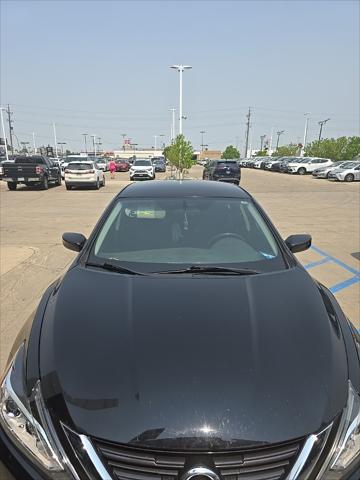 used 2017 Nissan Altima car
