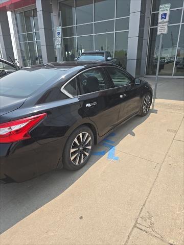 used 2017 Nissan Altima car