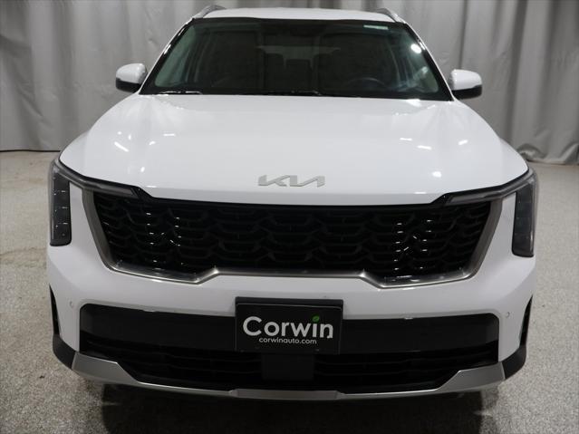 used 2024 Kia Sorento car, priced at $30,787