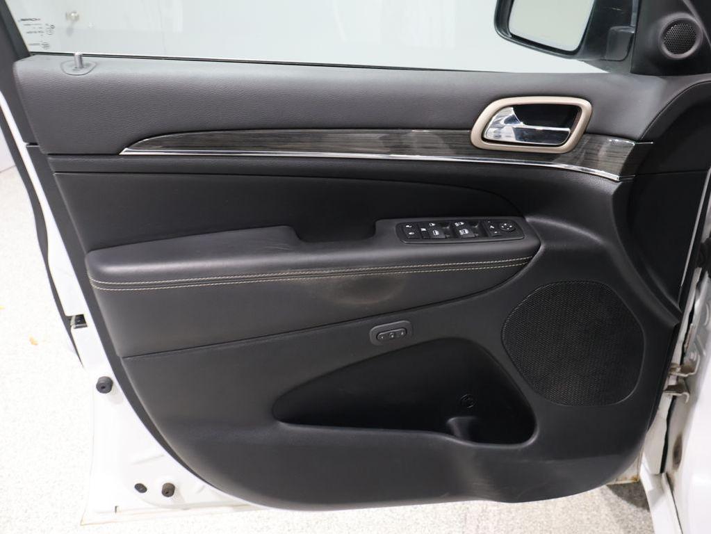 used 2014 Jeep Grand Cherokee car, priced at $10,200