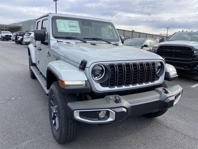 new 2024 Jeep Gladiator car, priced at $54,180