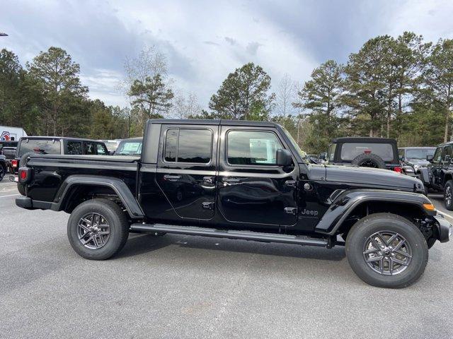 new 2024 Jeep Gladiator car, priced at $51,785