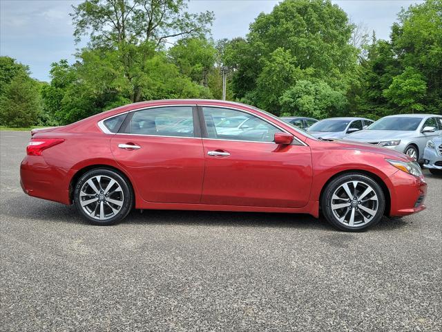 used 2016 Nissan Altima car, priced at $15,999