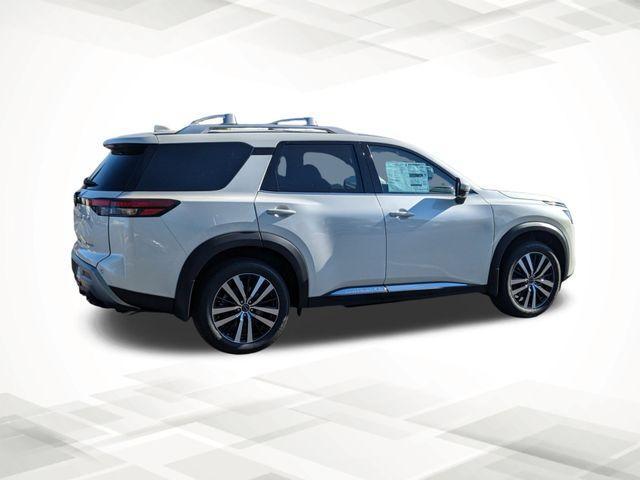 new 2024 Nissan Pathfinder car, priced at $43,310