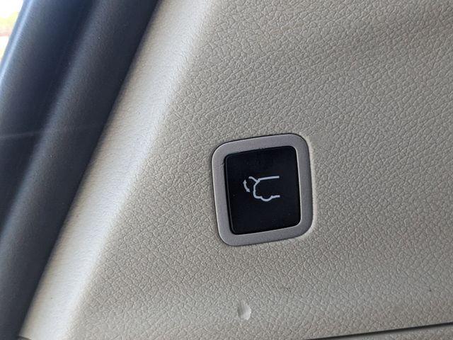 used 2022 Chrysler Pacifica car, priced at $19,996