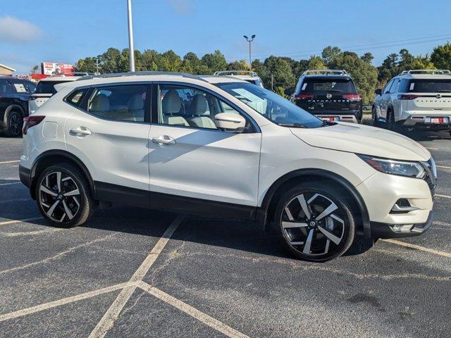 used 2022 Nissan Rogue Sport car, priced at $22,996