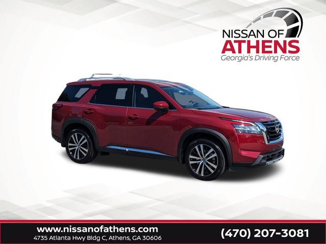 new 2024 Nissan Pathfinder car, priced at $46,843