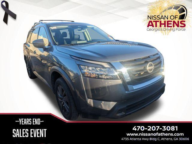 used 2022 Nissan Pathfinder car, priced at $26,998