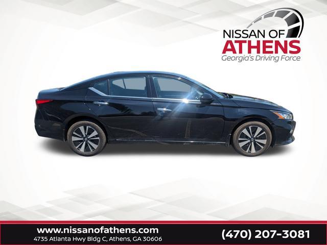 used 2022 Nissan Altima car, priced at $23,400