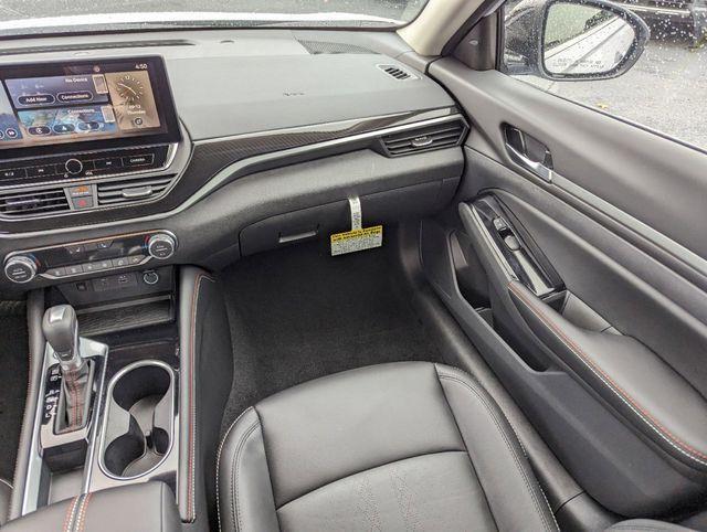 new 2025 Nissan Altima car, priced at $30,927