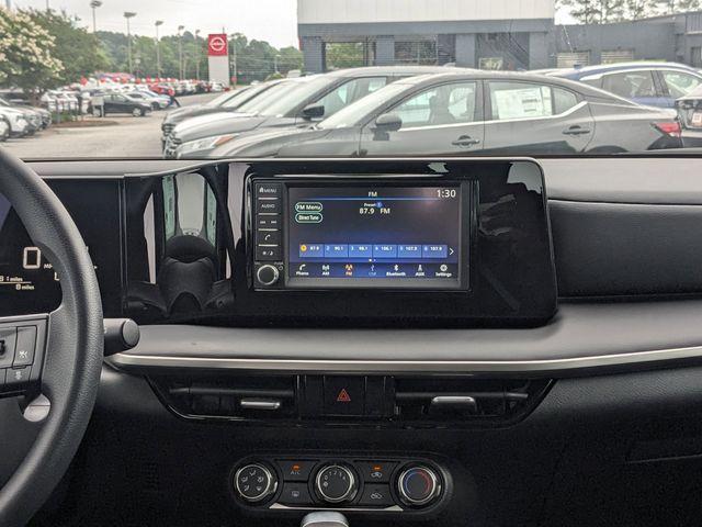 new 2025 Nissan Kicks car, priced at $21,945