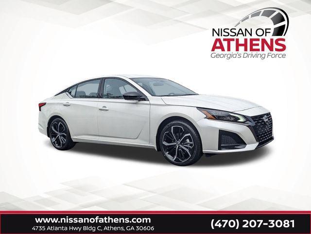 new 2025 Nissan Altima car, priced at $30,300