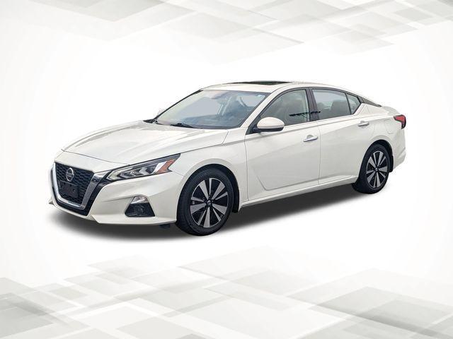 used 2022 Nissan Altima car, priced at $21,899