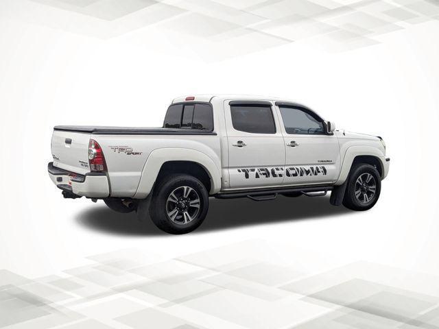 used 2006 Toyota Tacoma car, priced at $12,999