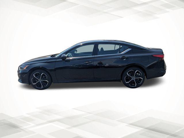 used 2023 Nissan Altima car, priced at $19,998