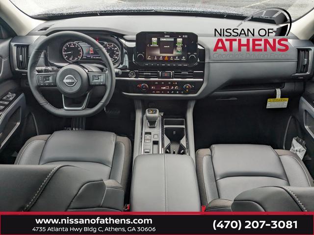 new 2024 Nissan Pathfinder car, priced at $43,013