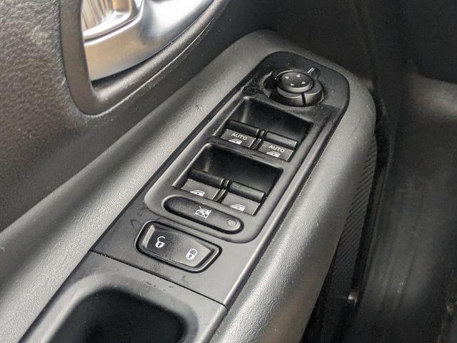 used 2022 Jeep Renegade car, priced at $18,999