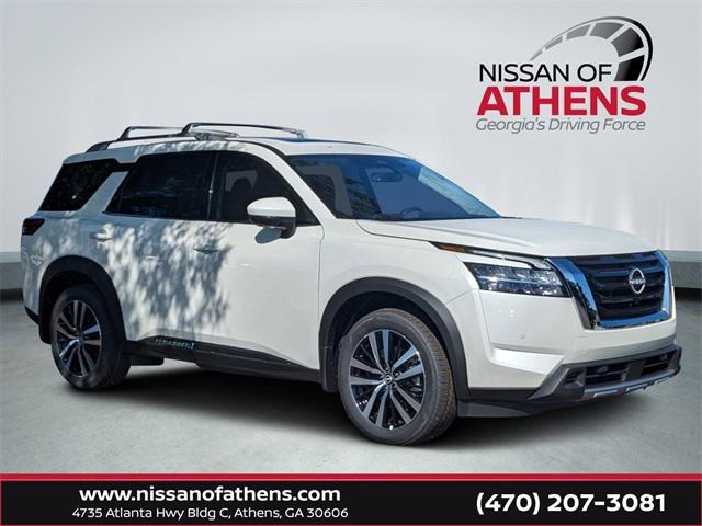 new 2024 Nissan Pathfinder car, priced at $48,403