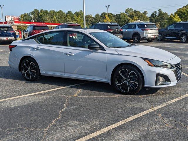 new 2025 Nissan Altima car, priced at $30,492