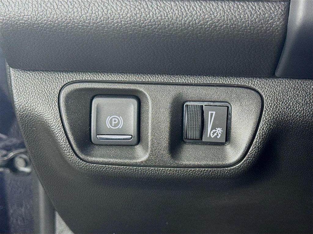 used 2021 GMC Acadia car, priced at $25,169