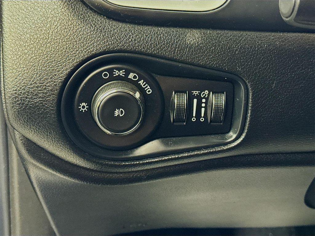used 2021 Jeep Renegade car, priced at $17,222