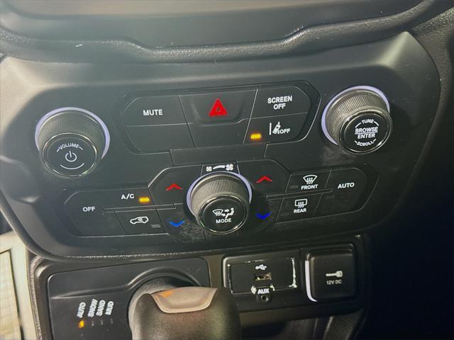 used 2021 Jeep Renegade car, priced at $20,971