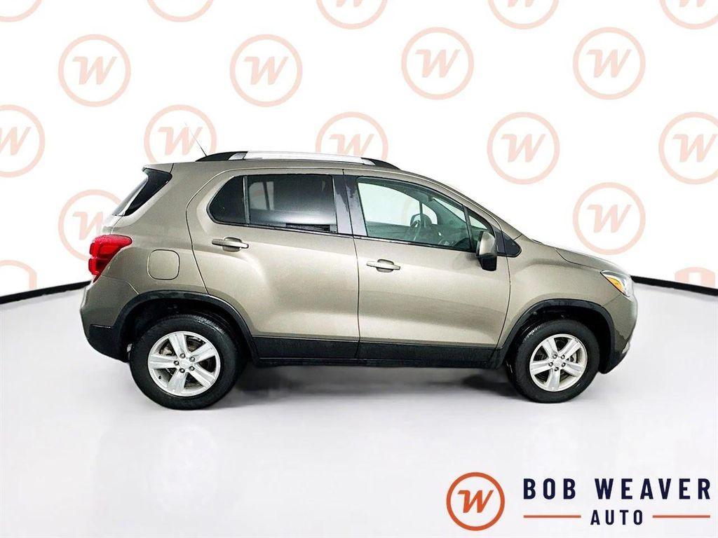 used 2022 Chevrolet Trax car, priced at $18,933