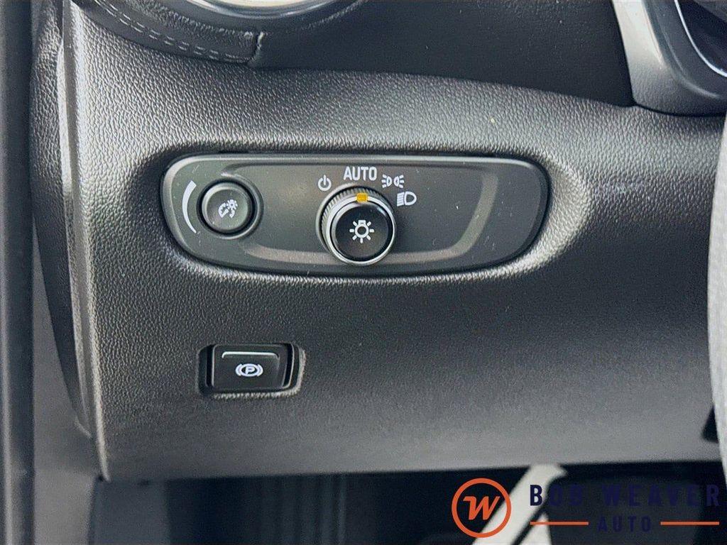 used 2022 Chevrolet Blazer car, priced at $25,939