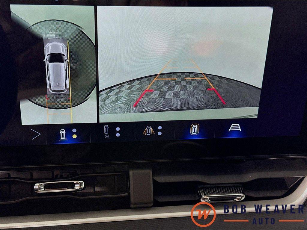 new 2026 Chevrolet Equinox car, priced at $33,773